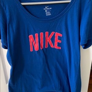 Retro vintage Nike tee